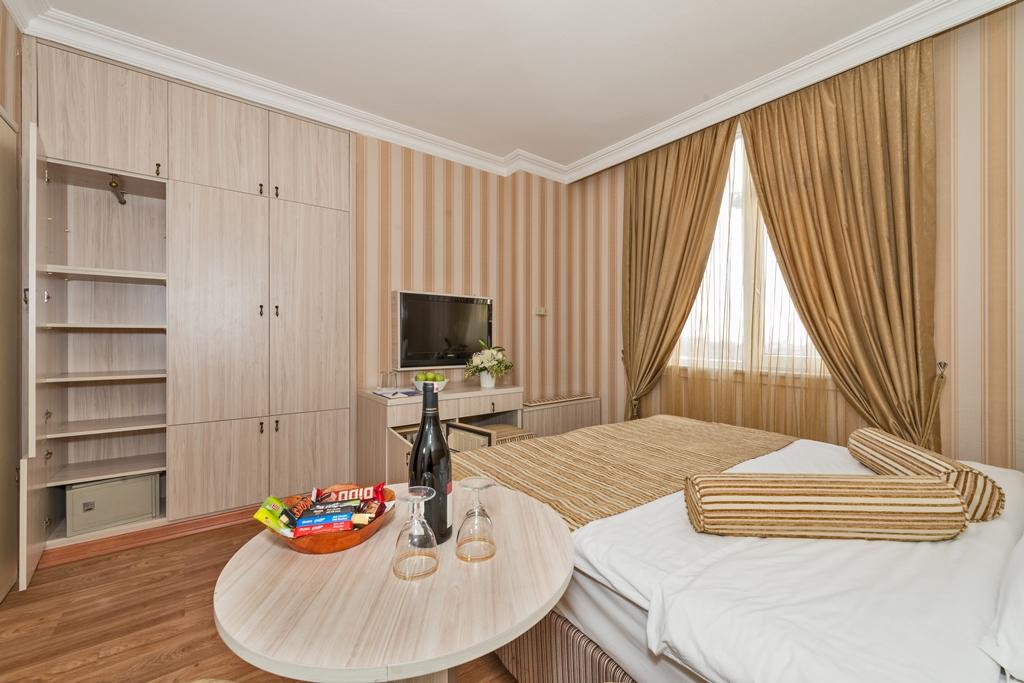 Fuar Hotel Isztambul Kültér fotó