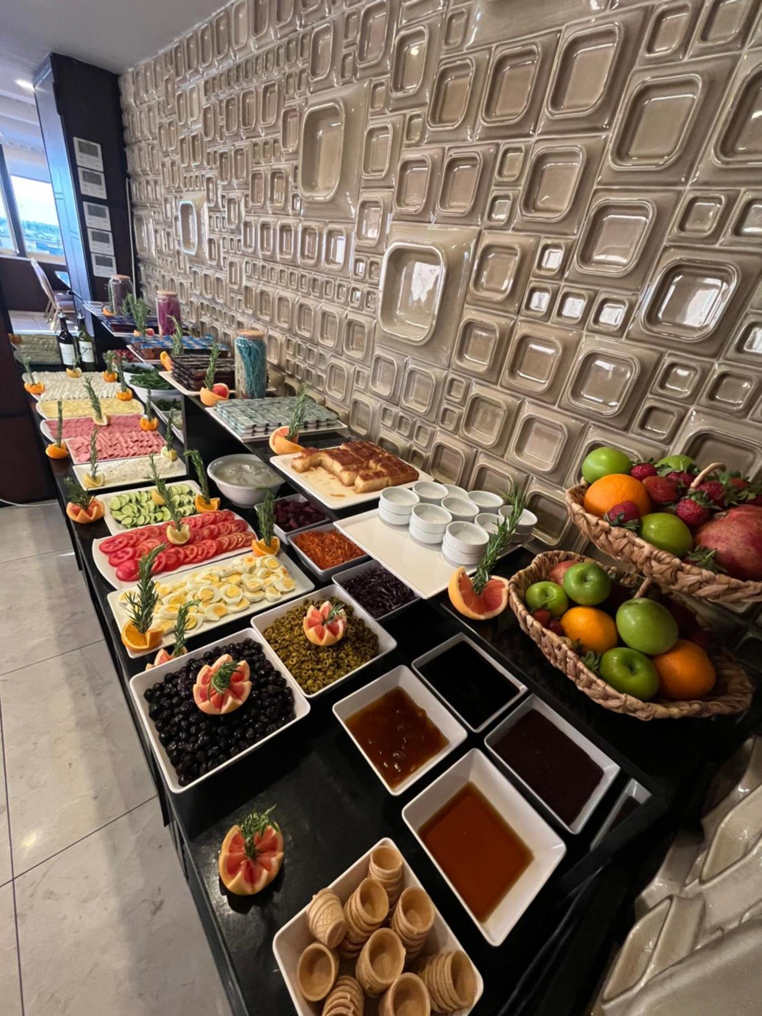 Fuar Hotel Isztambul Kültér fotó