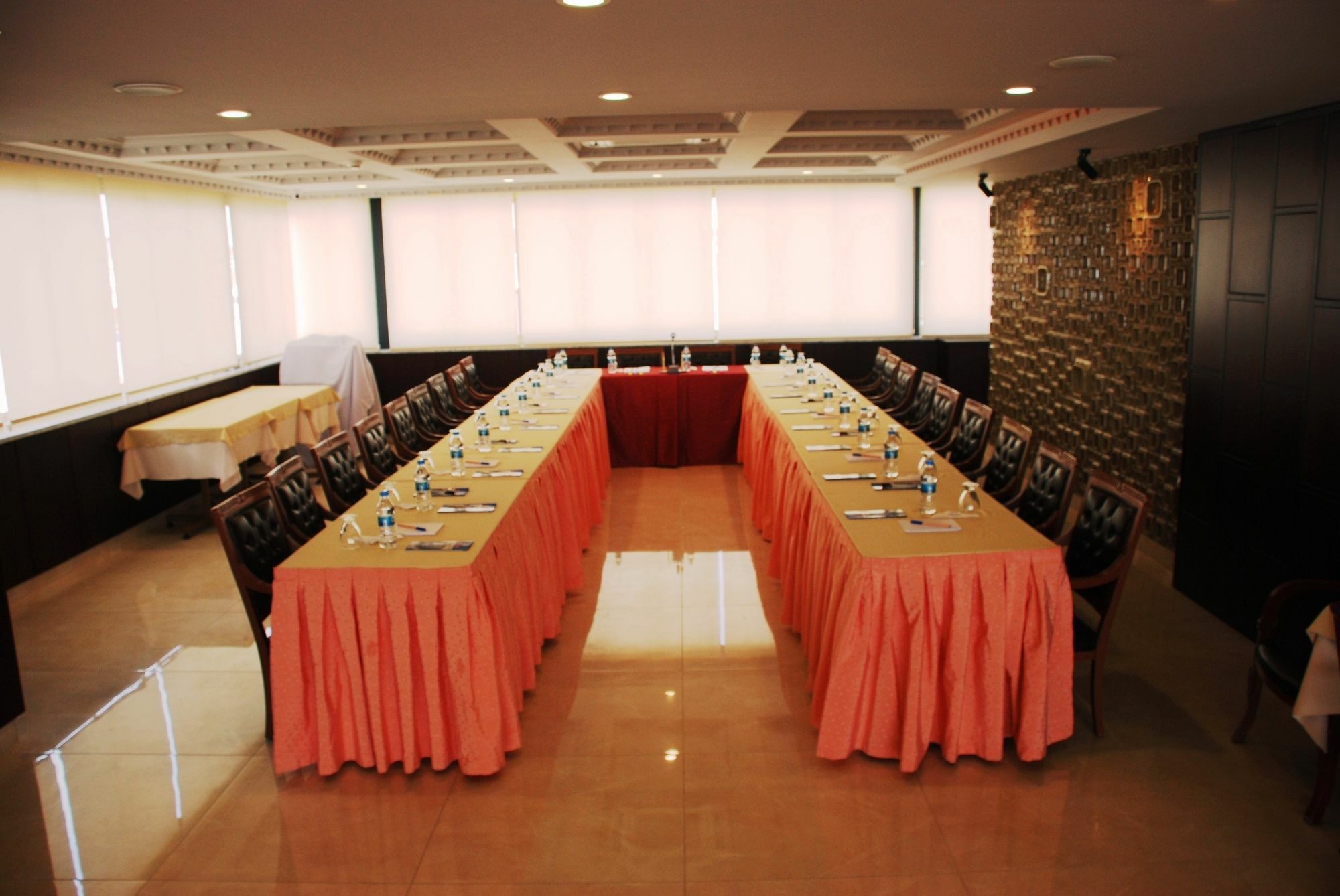 Fuar Hotel Isztambul Kültér fotó